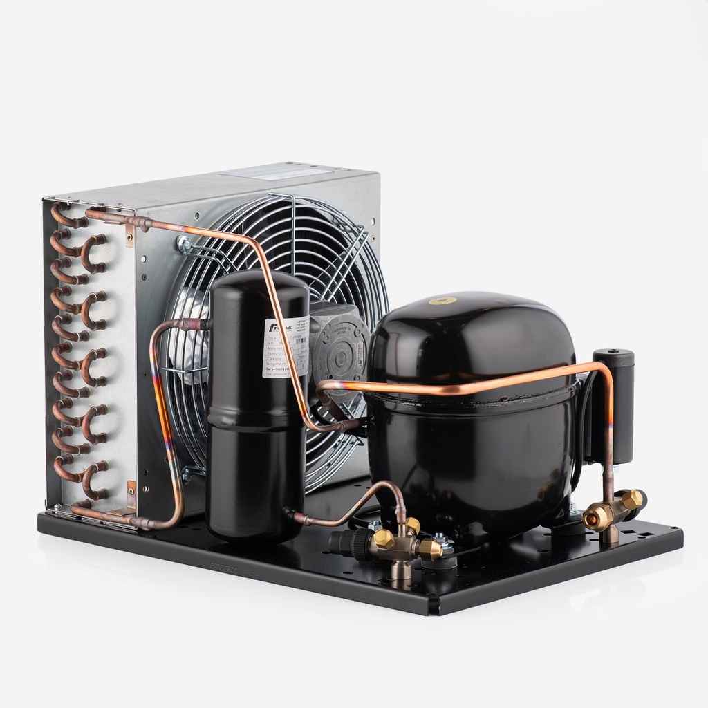 Condensing unit UNEK6214Z 923W -5 / +32°C HBP,  230 V