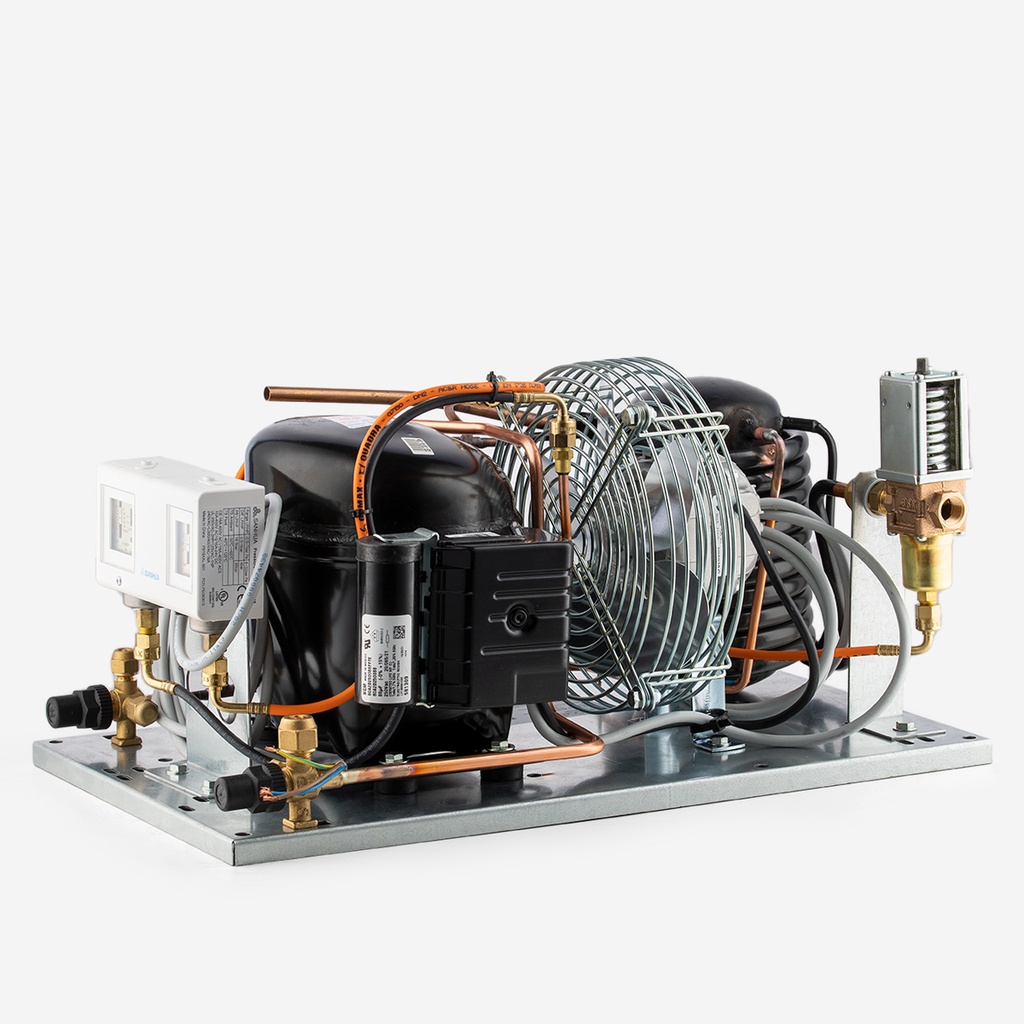 Condensing unit R134A, HBP 230V  AE4440YFZ, (water condensing)   